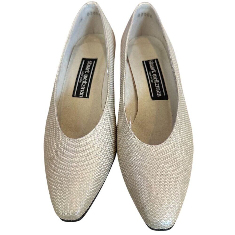 Stuart Weitzman Vintage Beige Block Heel Pumps Women's Size 6.5 - Picture 1 of 11
